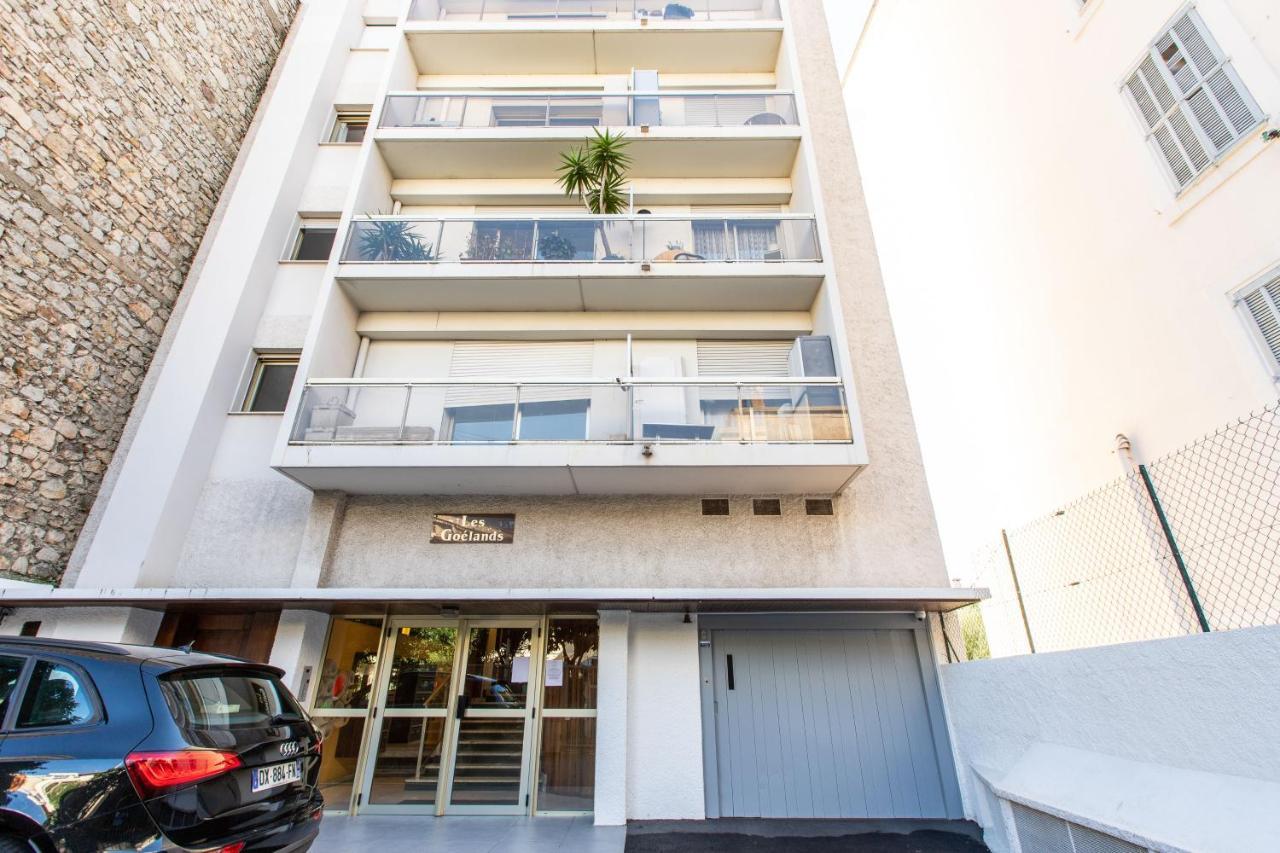 Lb Vacation Rentals I Admire Panoramic Ocean Views Through Walls Of Windows Cannes Exterior foto